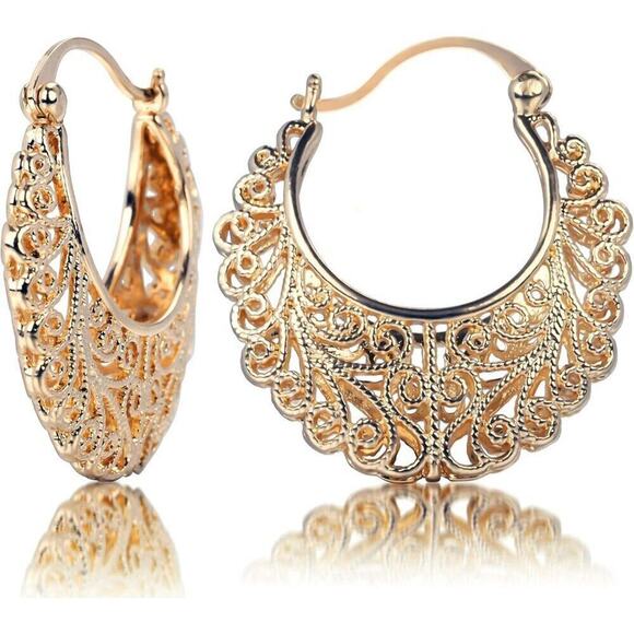 Vintage Women's Gold Filigree Oval Hollowed Gold Plated Dangle Earrings - Picture 1 of 8